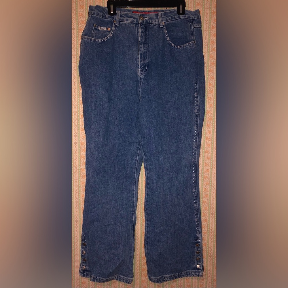 Vintage Revolt Embroidered Jeans - Size 18